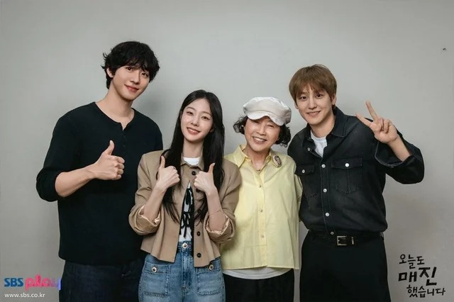 C&oacute; phải mỹ nam Vườn Sao Băng uống thuốc trường sinh kh&ocirc;ng m&agrave; trẻ m&atilde;i thế: U40 m&agrave; như mới 18, ai nh&igrave;n cũng sốc visual- Ảnh 8.