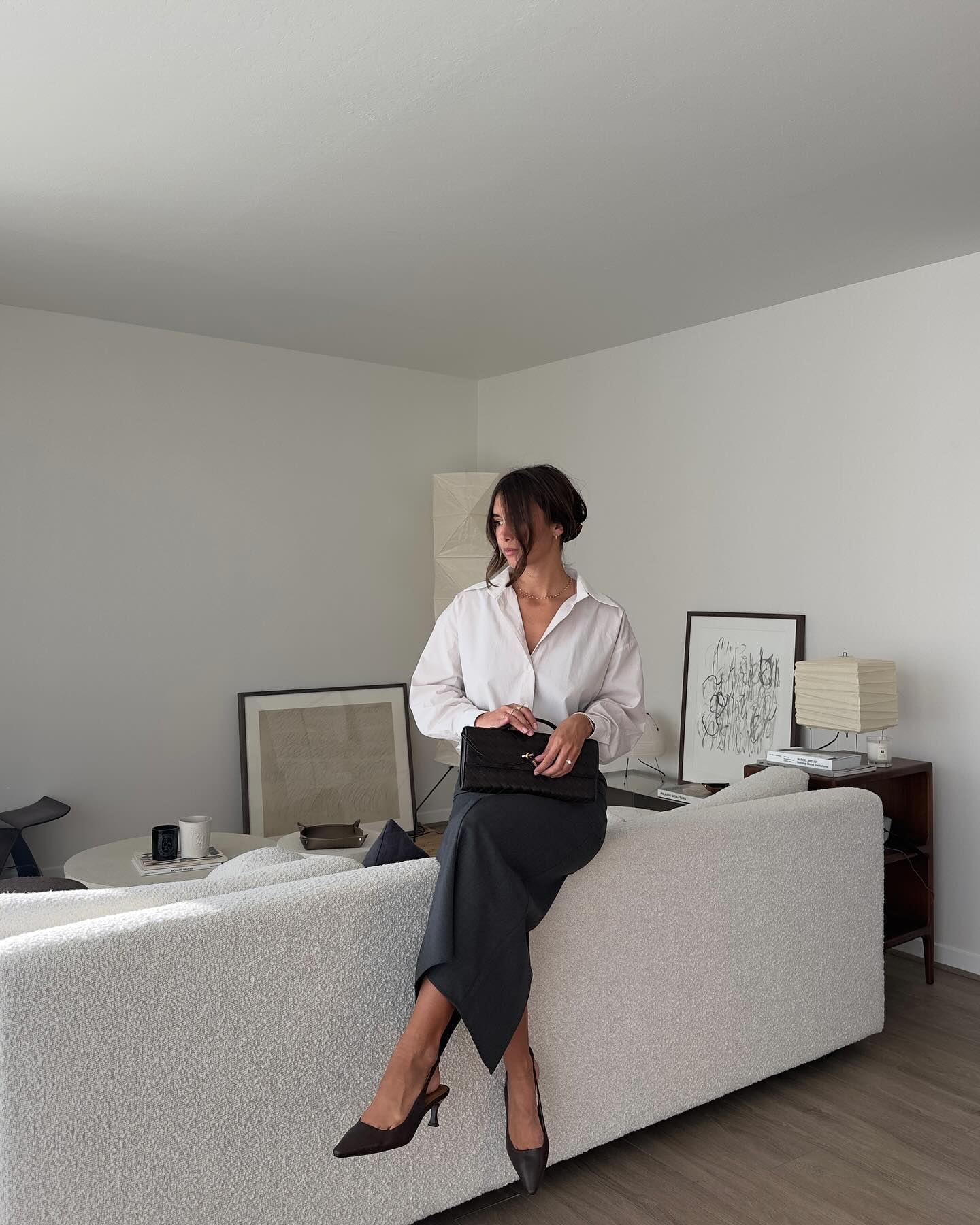 Mặc đồ c&ocirc;ng sở đẹp như phụ nữ Ph&aacute;p với 4 c&ocirc;ng thức- Ảnh 4.