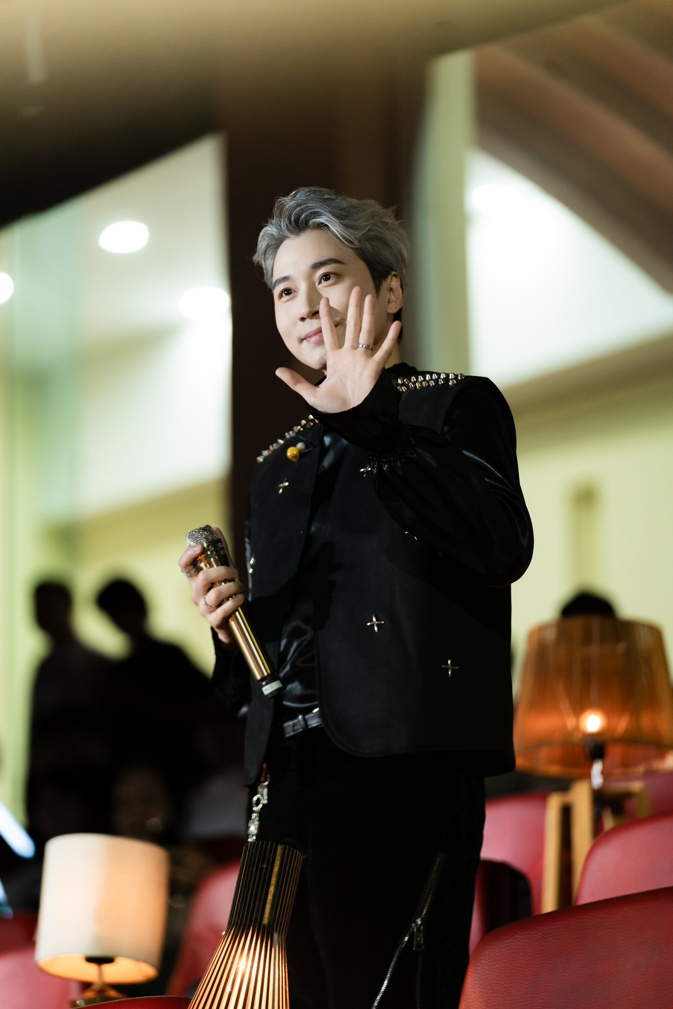 Vợ của Karik l&agrave; người thế n&agrave;o?- Ảnh 2.