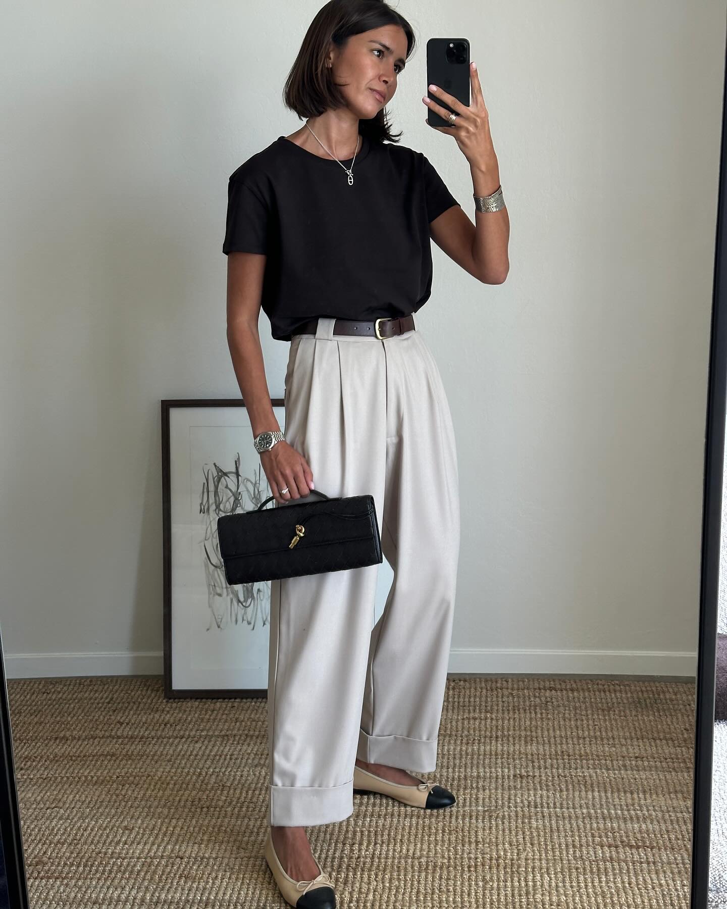 Mặc đồ c&ocirc;ng sở đẹp như phụ nữ Ph&aacute;p với 4 c&ocirc;ng thức- Ảnh 2.