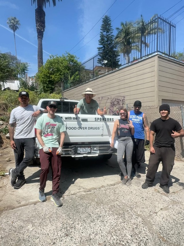 Kinh doanh to&agrave;n lỗ, dẹp tiệm xong chẳng biết l&agrave;m g&igrave; n&ecirc;n đi nhặt r&aacute;c: Người đ&agrave;n &ocirc;ng ph&aacute;t hiện ra một &ldquo;mỏ v&agrave;ng&rdquo;- Ảnh 4.