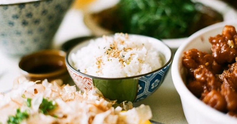 B&aacute;c sĩ tim mạch chia sẻ 6 điều KH&Ocirc;NG BAO GIỜ l&agrave;m sau 6 giờ tối - Ảnh 1.