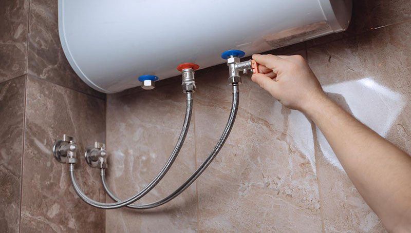 Cảnh b&aacute;o đặc biệt đến c&aacute;c gia đ&igrave;nh đang d&ugrave;ng b&igrave;nh n&oacute;ng lạnh- Ảnh 2.