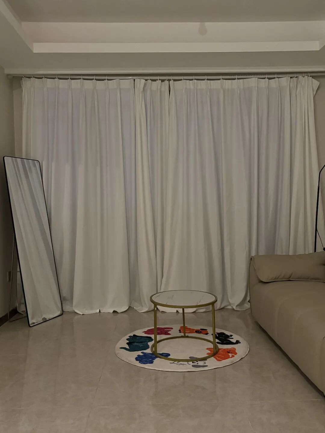 Tưởng hiện đại, ai ngờ phiền to&aacute;i: 8 sai lầm thiết kế nội thất nhiều người gặp phải- Ảnh 7.