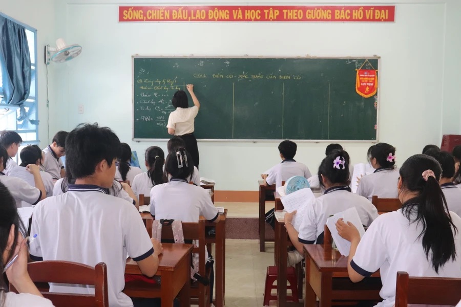 Gia Lai y&ecirc;u cầu dừng ngay việc dạy b&ugrave; để &ldquo;nối d&agrave;i&rdquo; kỳ nghỉ lễ - Ảnh 1.