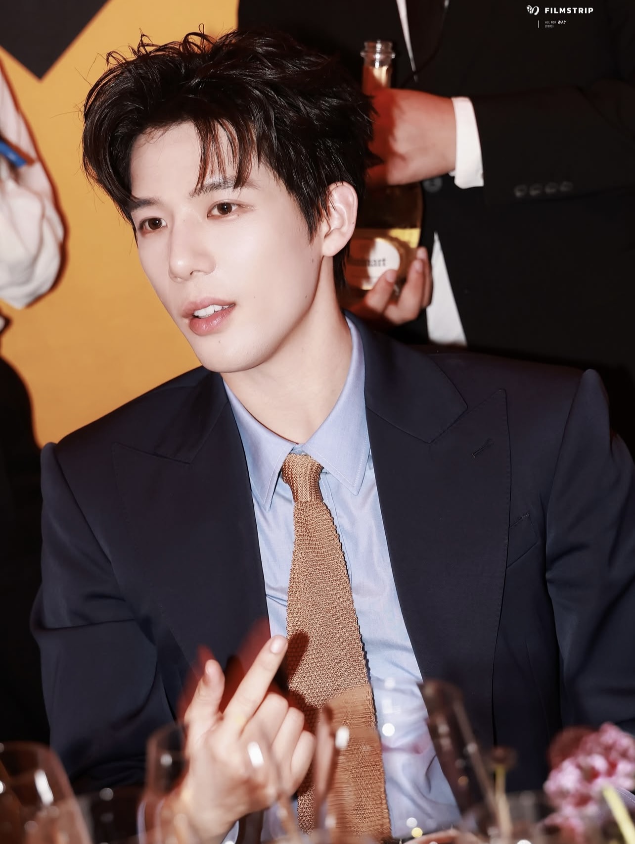 Park Bo Gum bị mỹ nam Trung Quốc chiếm hết spotlight tại event Celine- Ảnh 4.