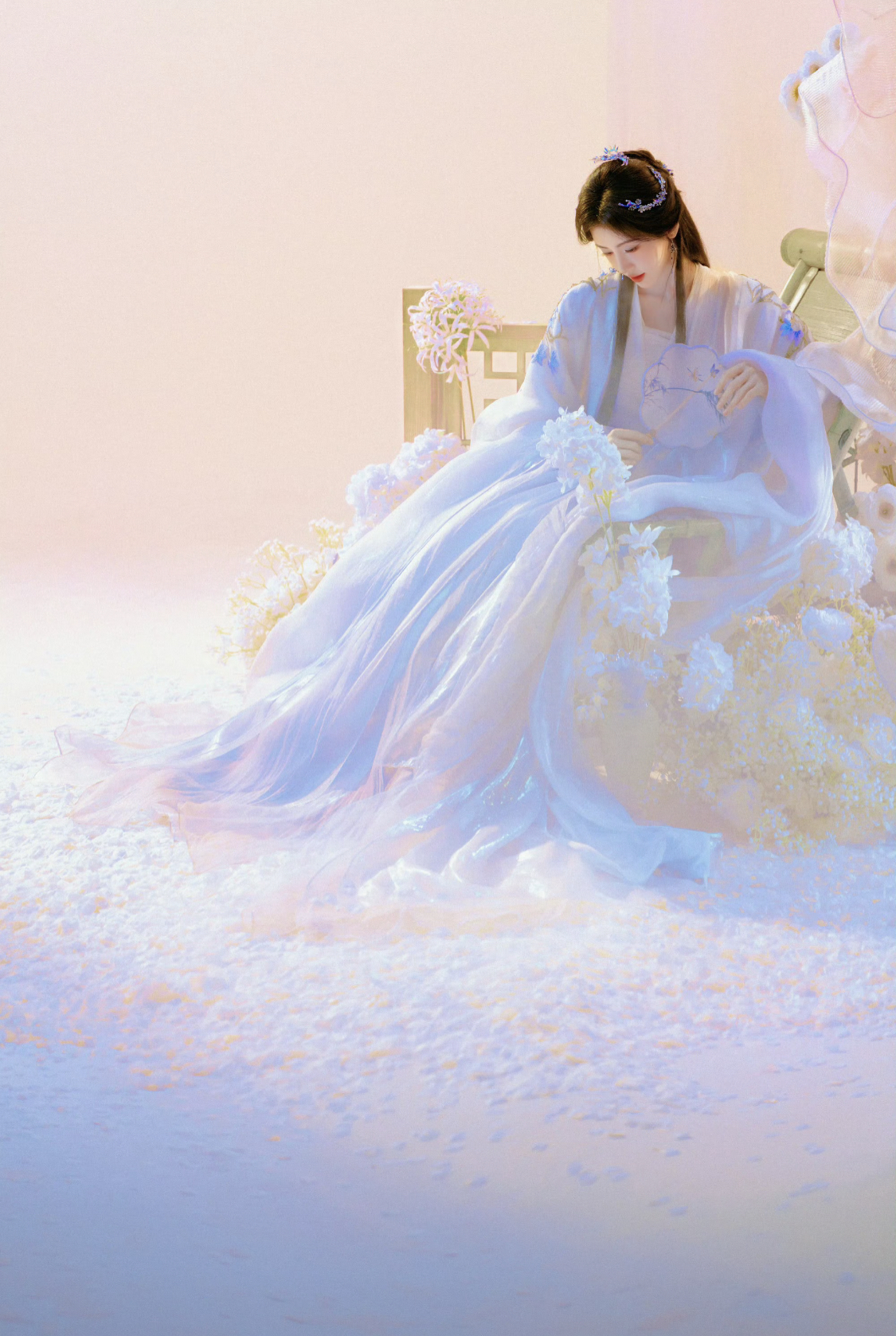 Có bao nhiêu vai tiên tử cứ đưa mỹ nhân này đóng là chuẩn nhất: Đây mới gọi là đẹp không vướng bụi trần- Ảnh 8. Có bao nhiêu vai tiên tử cứ đưa mỹ nhân này đóng là chuẩn nhất: Đây mới gọi là đẹp không vướng bụi trần- Ảnh 8.