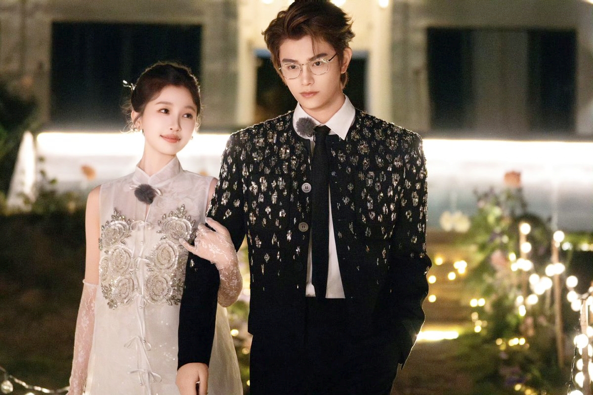 Hết cứu mỹ nh&acirc;n bị cả showbiz đ&acirc;m sau lưng- Ảnh 4.