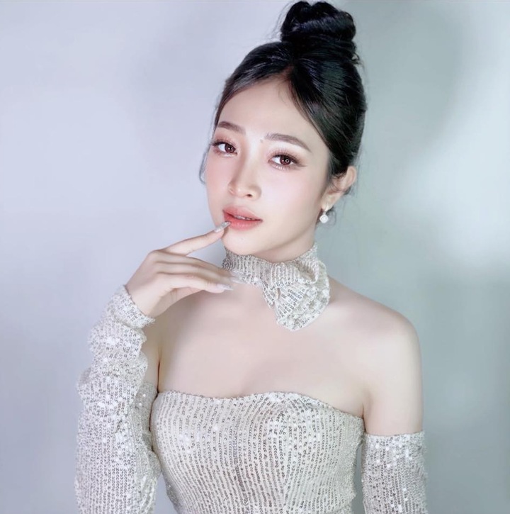 Qu&aacute;n qu&acirc;n "Giọng h&aacute;t Việt nh&iacute;": Người lấy lại h&agrave;o quang, người mắc kẹt v&igrave; ồn &agrave;o- Ảnh 6.