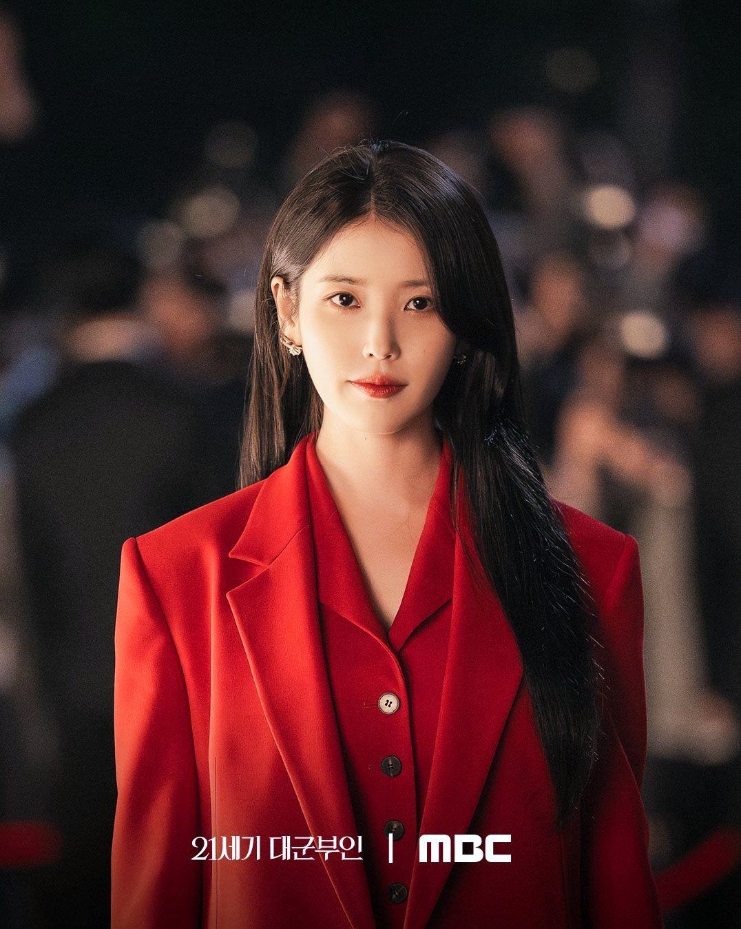 &ldquo;Đừng cho IU đ&oacute;ng phim nữa, c&ocirc; ta chỉ l&agrave; 1 đứa trẻ con cố bắt chước người lớn&rdquo;- Ảnh 3.