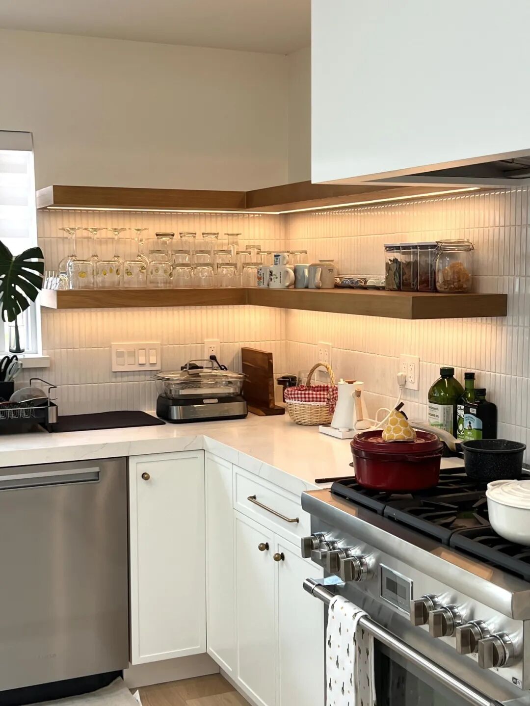 9 thiết kế bếp th&ocirc;ng minh gi&uacute;p giảm một nửa thời gian nấu nướng: Nhỏ th&ocirc;i nhưng d&ugrave;ng rồi kh&oacute; bỏ- Ảnh 8.