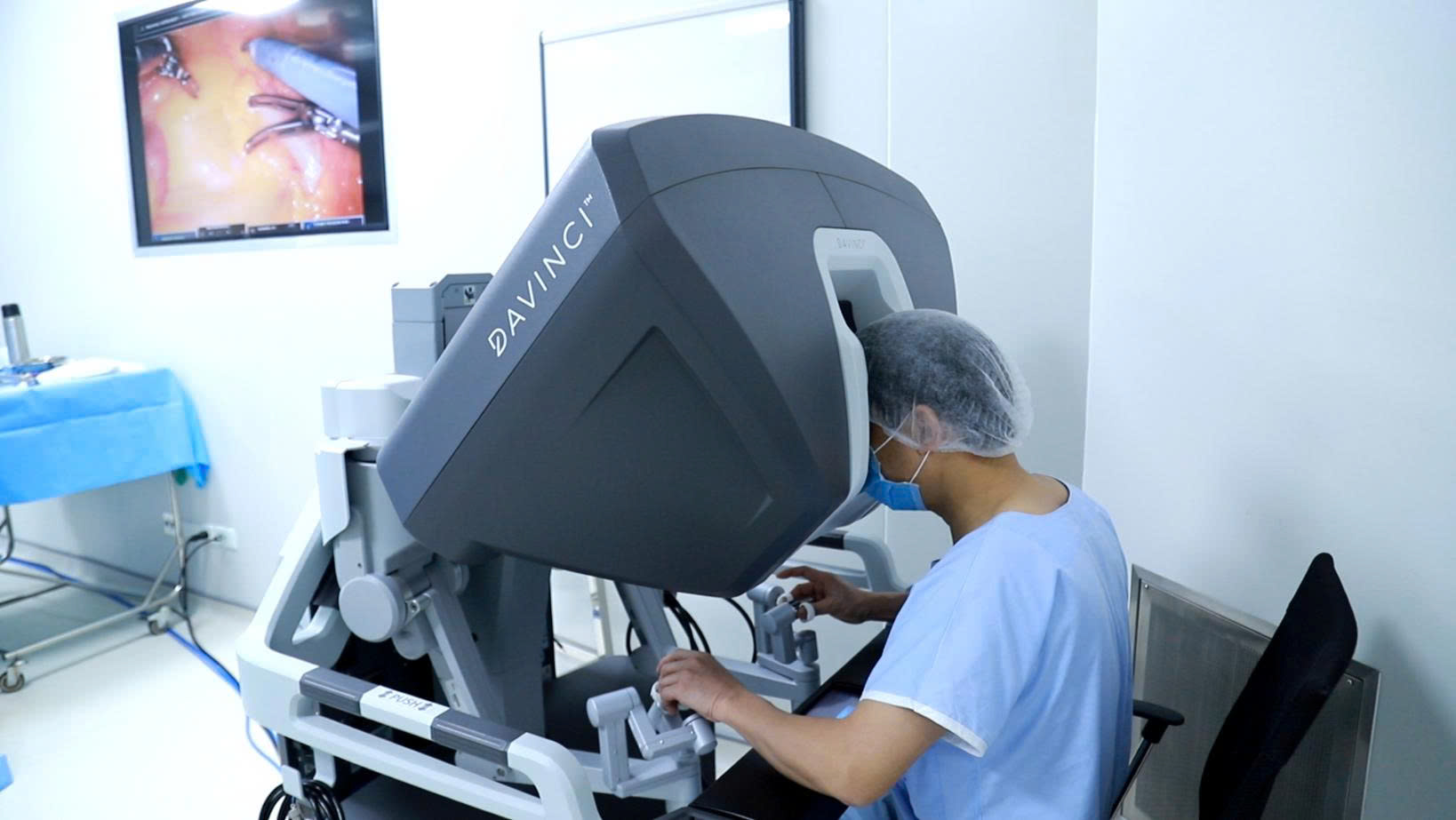 Mổ bằng robot c&oacute; thực sự tốt hơn kh&ocirc;ng? - Ảnh 2.