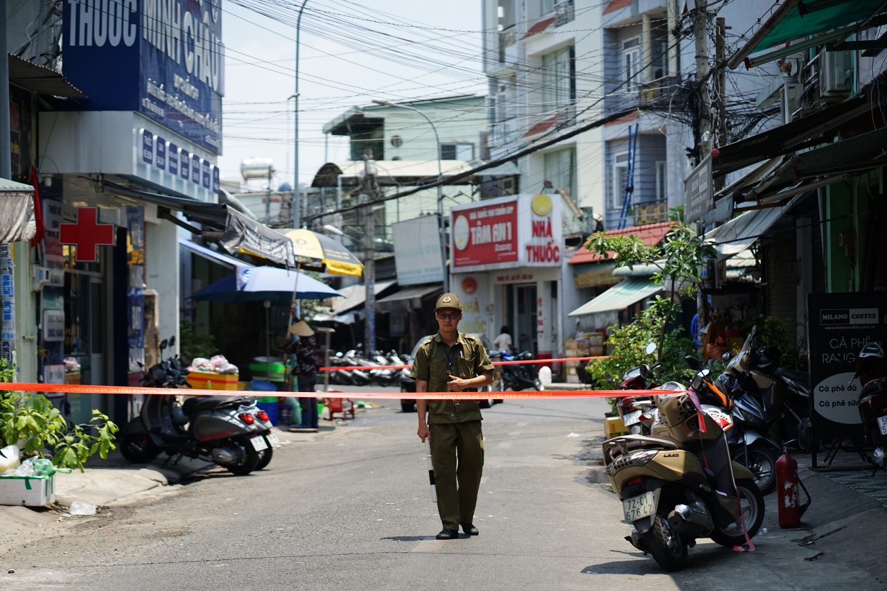Lời kể từ hiện trường vụ ch&aacute;y nh&agrave; trọ ở TP.HCM: 2 nạn nh&acirc;n tử vong mới chuyển đến 2 ng&agrave;y- Ảnh 1.