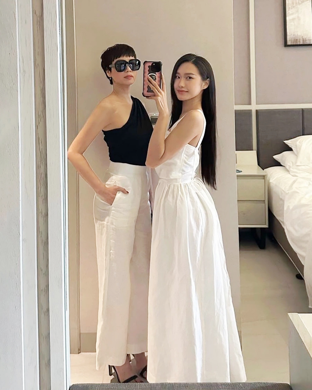 Mẹ vợ Đo&agrave;n Văn Hậu: Ở tuổi 49 vẫn khiến hội g&aacute;i trẻ xin v&iacute;a v&igrave; qu&aacute; đẹp v&agrave; sang- Ảnh 12.