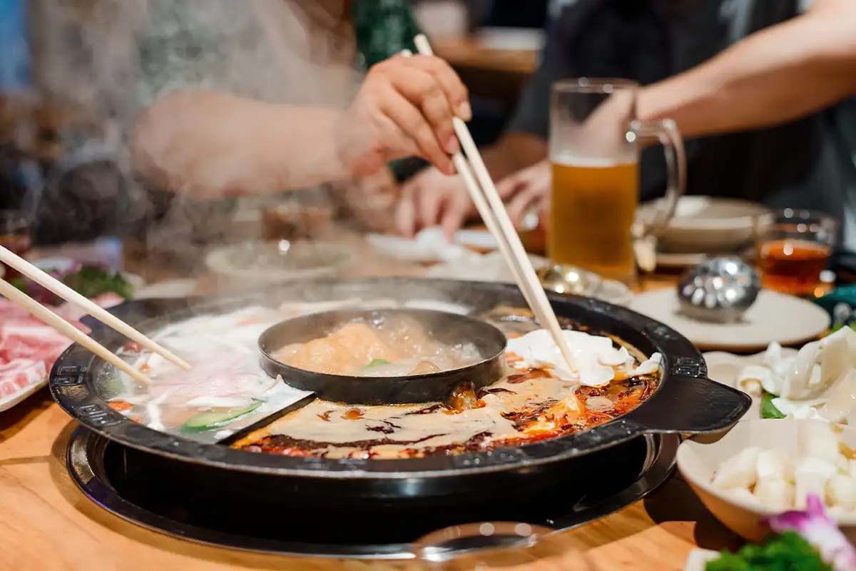 C&ocirc; g&aacute;i 23 tuổi đ&atilde; mắc ung thư giai đoạn cuối, b&aacute;c sĩ cảnh b&aacute;o: L&agrave;m 4 việc n&agrave;y chẳng kh&aacute;c n&agrave;o &ldquo;b&agrave;o m&ograve;n&rdquo; cơ thể mỗi ng&agrave;y- Ảnh 3.