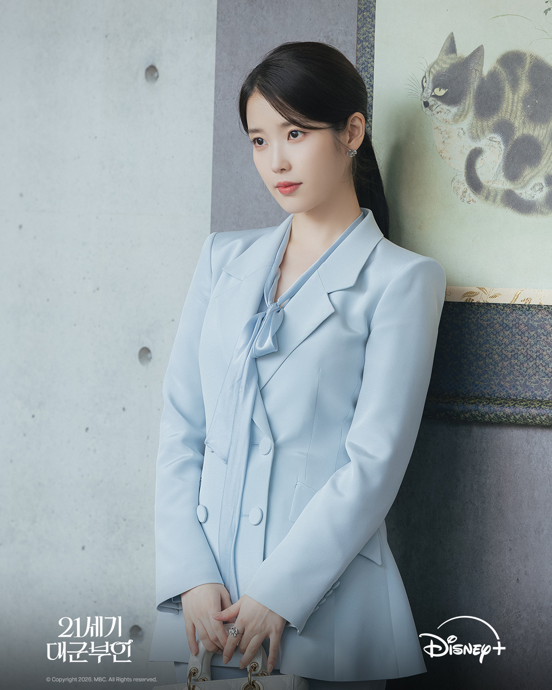 Tiểu thư t&agrave;i phiệt đẹp nhất H&agrave;n Quốc hiện tại: Người đẹp mặc g&igrave; cũng sang, 18 năm trẻ m&atilde;i kh&ocirc;ng gi&agrave;- Ảnh 19.