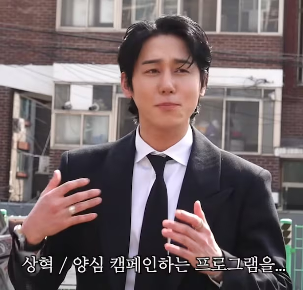 Nam diễn vi&ecirc;n 1m8 đẹp nức tiếng rơi từ tầng 11 xuống đất- Ảnh 1.