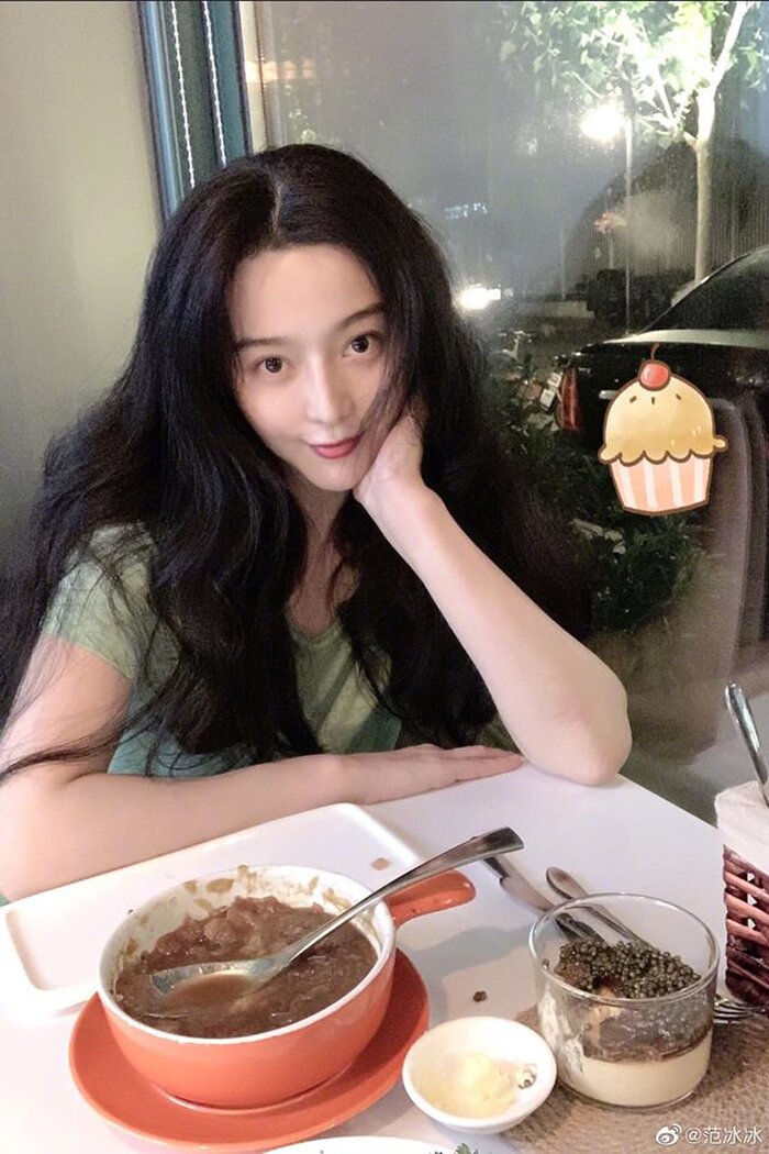 L&agrave;n da Phạm Băng Băng đẹp như 1 kiệt t&aacute;c, kh&oacute; tin c&ocirc; đ&atilde; 45 tuổi- Ảnh 4.