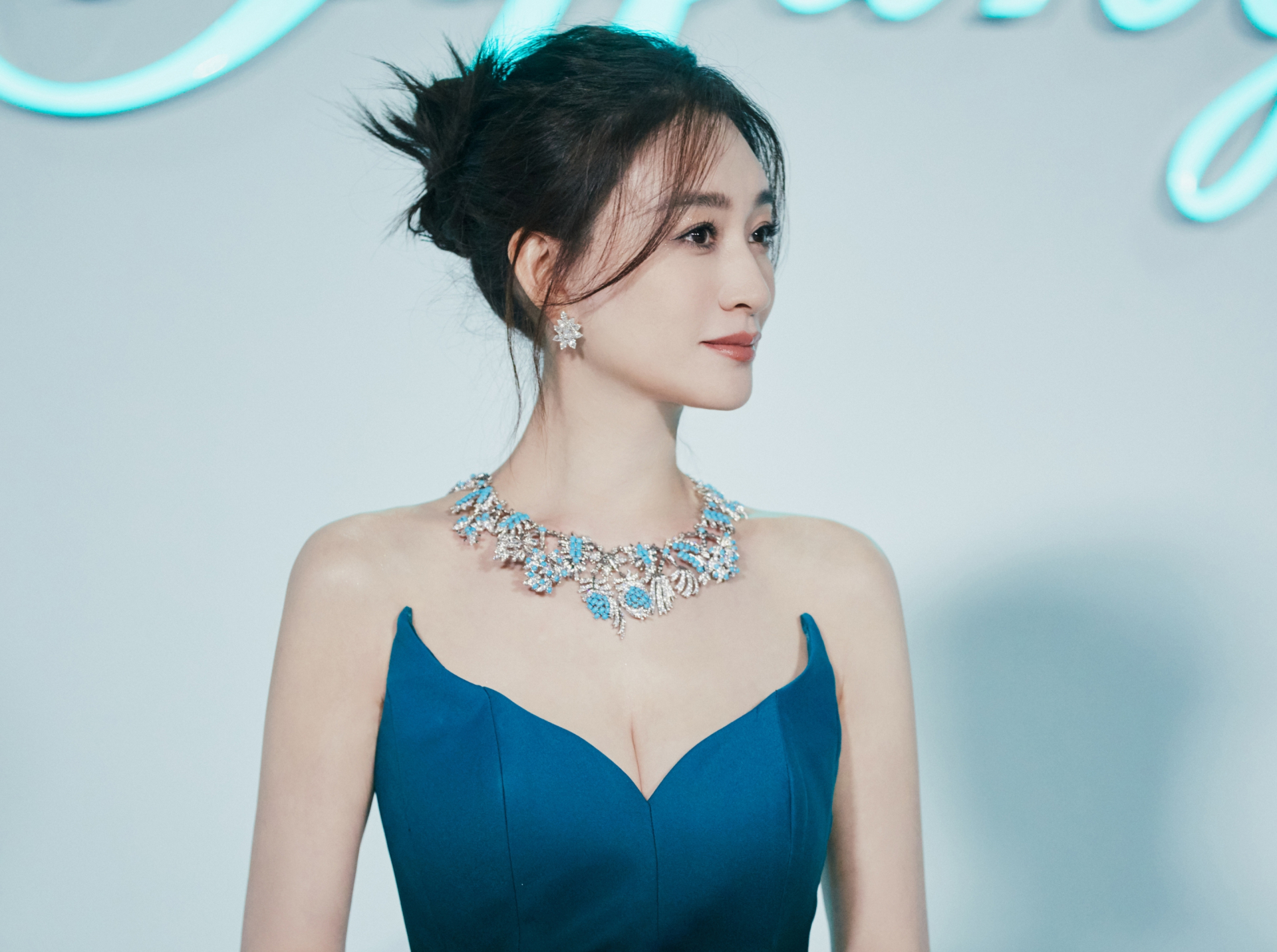 Người khiến Trang Ph&aacute;p chịu uất ức ở Tỷ Tỷ 2026: Nữ thần mặt mộc c&oacute; v&ograve;ng 1 đẹp nhất Cbiz, &iacute;ch kỷ xấu t&iacute;nh kh&ocirc;ng ai bằng- Ảnh 12.