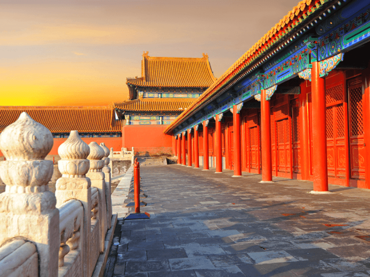 Tại sao Tử Cấm Th&agrave;nh cứ sau 5h chiều l&agrave; bất ngờ &ldquo;lạnh to&aacute;t&rdquo;, tiếng k&ecirc;u kh&oacute;c thảm thiết c&oacute; đ&uacute;ng l&agrave; &ldquo;&Acirc;m binh mượn đường&rdquo;? - Ảnh 2.