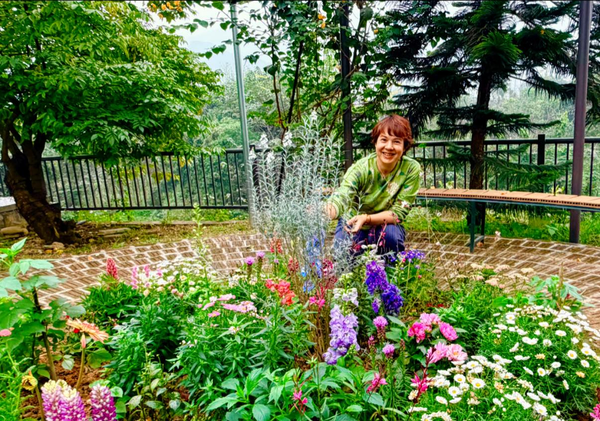 Cơ ngơi như nghỉ dưỡng tại gia của con g&aacute;i nh&agrave; ngoại giao Đặng Nghi&ecirc;m Ho&agrave;nh, đang l&agrave;m sếp ở VTV - Ảnh 7.