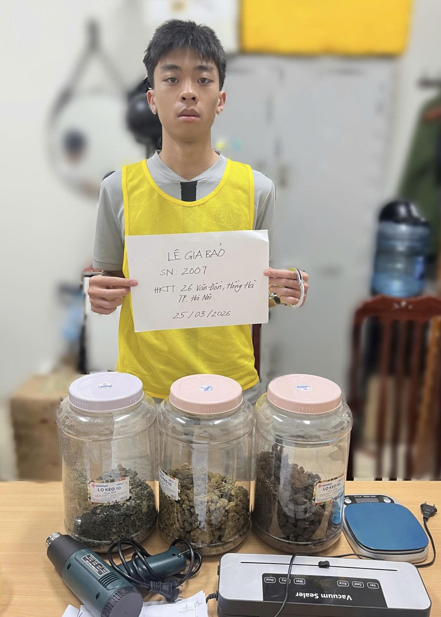 Bắt giữ Nguyễn Yến Vy SN 2005- Ảnh 2.