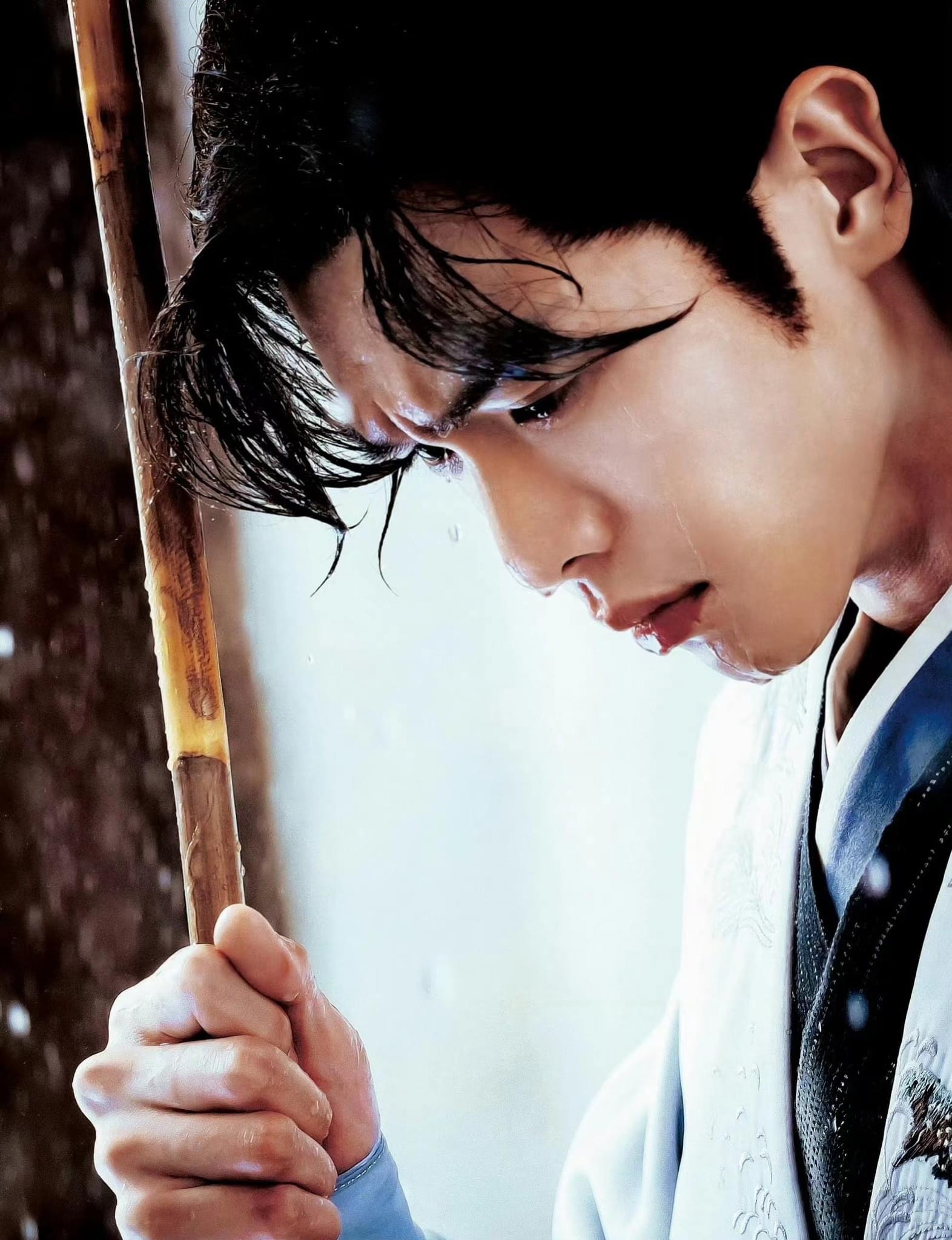 Showbiz b&acirc;y giờ ng&ocirc;i sao n&agrave;y l&agrave; thứ Hai kh&ocirc;ng ai l&agrave; Chủ Nhật: Visual - diễn xuất đều thần th&aacute;nh, thấy phim l&agrave; phải xem- Ảnh 3.