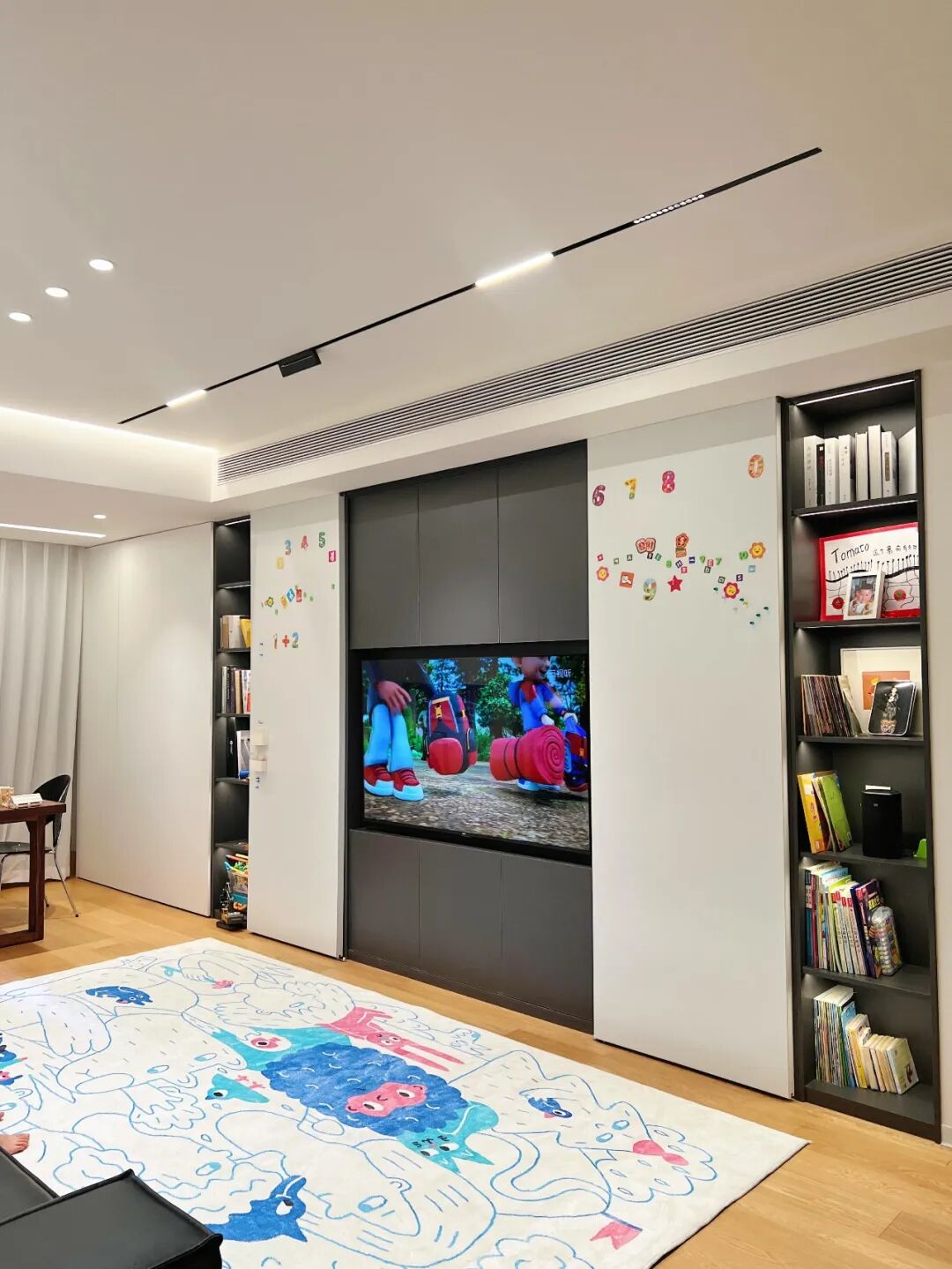 C&oacute; một kiểu hạnh ph&uacute;c rất &ldquo;đời thường&rdquo;: 8 chi tiết thiết kế nhỏ gi&uacute;p ng&ocirc;i nh&agrave; sống c&agrave;ng l&acirc;u c&agrave;ng thấy dễ chịu- Ảnh 6.