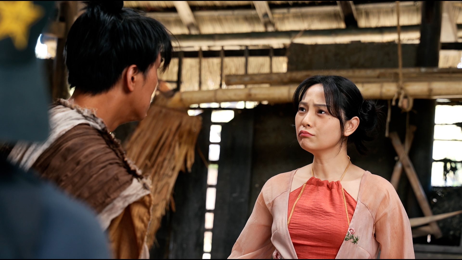 Nh&igrave;n mỹ nh&acirc;n n&agrave;y phủ s&oacute;ng khắp Việt Nam ta n&oacute;i n&oacute; đ&atilde;: Da trắng d&aacute;ng đẹp mặt xinh, ngắm 1000 lần vẫn rung động- Ảnh 7.