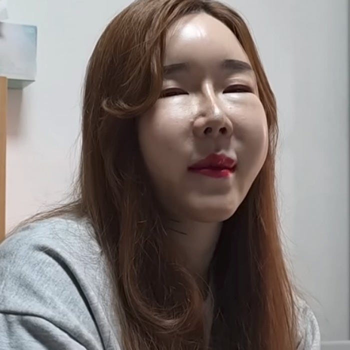 Sao chuyển giới chi 2,5 tỷ "dao k&eacute;o" to&agrave;n bộ gương mặt, 2 lần chia tay bạn trai trong nước mắt v&igrave; kh&ocirc;ng thể sinh con- Ảnh 3.