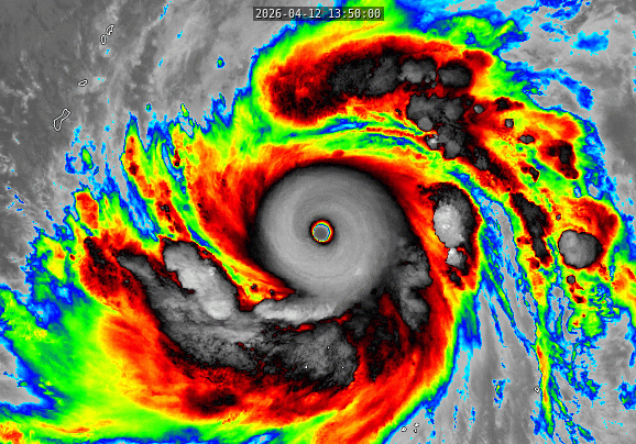 Si&ecirc;u b&atilde;o đầu ti&ecirc;n xuất hiện tại "ổ b&atilde;o dữ dội nhất h&agrave;nh tinh": Hiện c&aacute;ch Biển Đ&ocirc;ng bao nhi&ecirc;u km? - Ảnh 1.