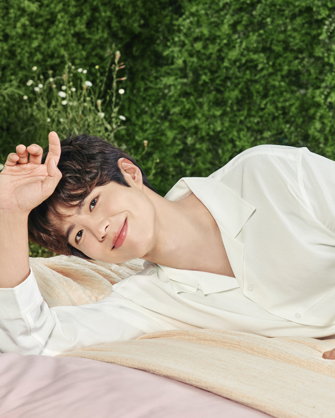 Đ&acirc;y l&agrave; con người thật của mỹ nam H&agrave;n Quốc đ&igrave;nh đ&aacute;m đang hợp t&aacute;c với Trấn Th&agrave;nh- Ảnh 7.