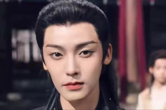 4 sao nam cổ trang xấu nhất Trung Quốc: Vương Hạc Đệ may qu&aacute; b&eacute;t bảng, hạng 1 l&ograve;e loẹt đến cay mắt- Ảnh 9.