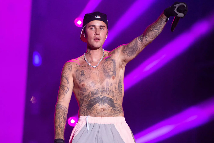 Nhất Justin Bieber: Diễn Coachella xong chạy thẳng về về nh&agrave; gi&aacute; gần 500 tỷ... chỉ c&aacute;ch v&agrave;i bước ch&acirc;n!- Ảnh 5.