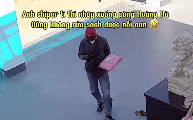 Shipper khẳng định đ&atilde; giao h&agrave;ng nhưng chủ nh&agrave; t&igrave;m m&atilde;i kh&ocirc;ng thấy: Đoạn camera an ninh "rửa oan" - Ảnh 3.