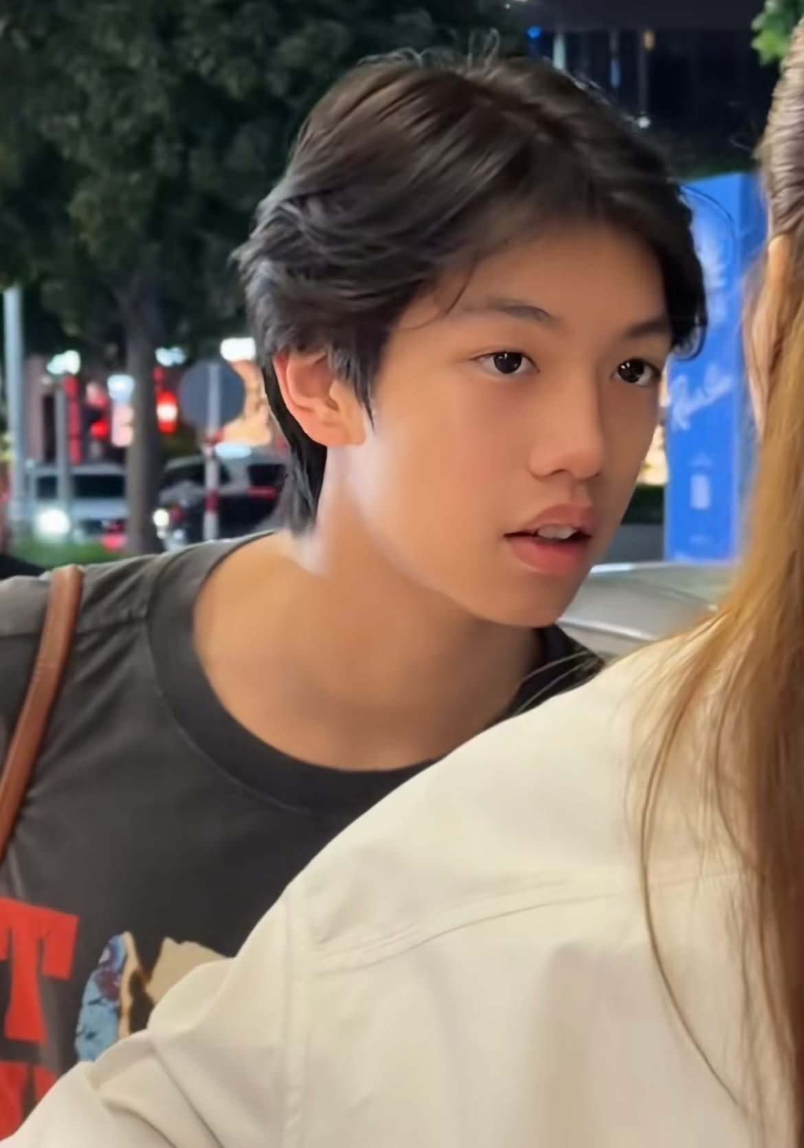 Subeo v&agrave; bạn g&aacute;i "khẳng định chủ quyền"- Ảnh 5.