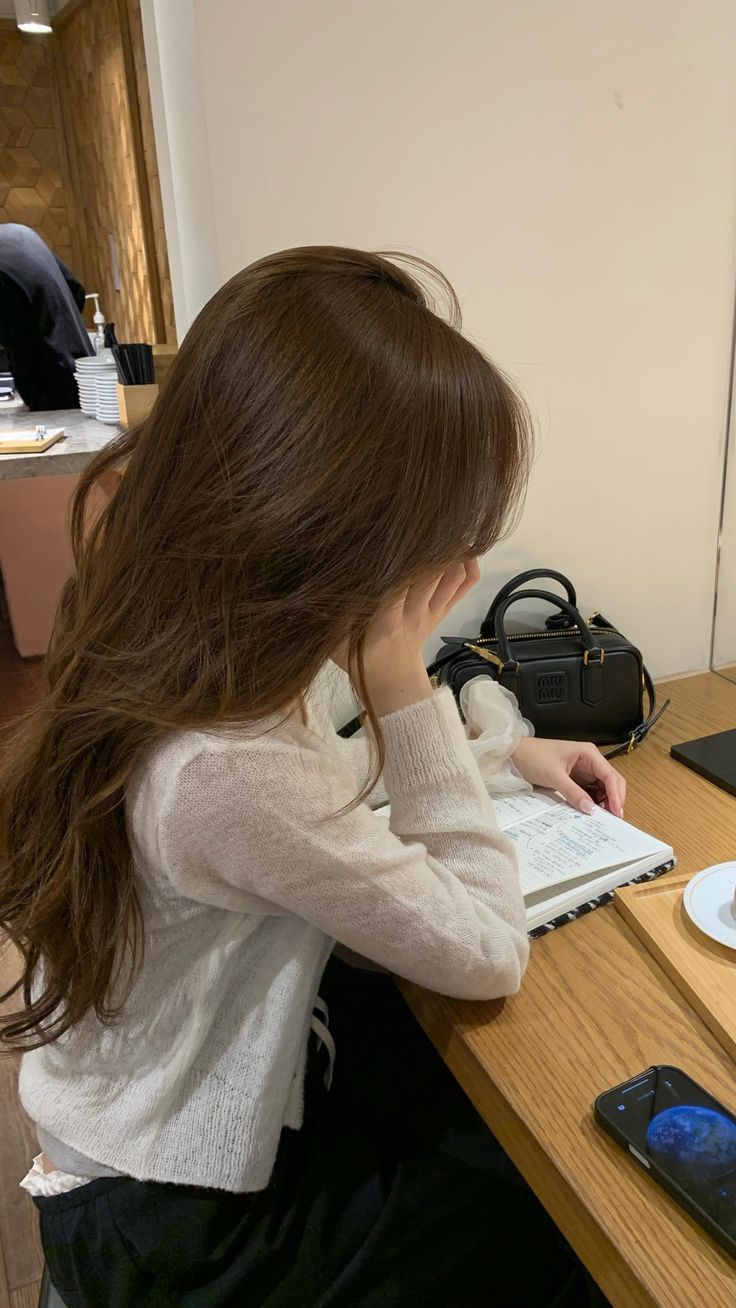 4 c&acirc;u hỏi cần trả lời trước khi mua v&agrave;ng, nếu kh&ocirc;ng bạn rất dễ lỗ - Ảnh 1.