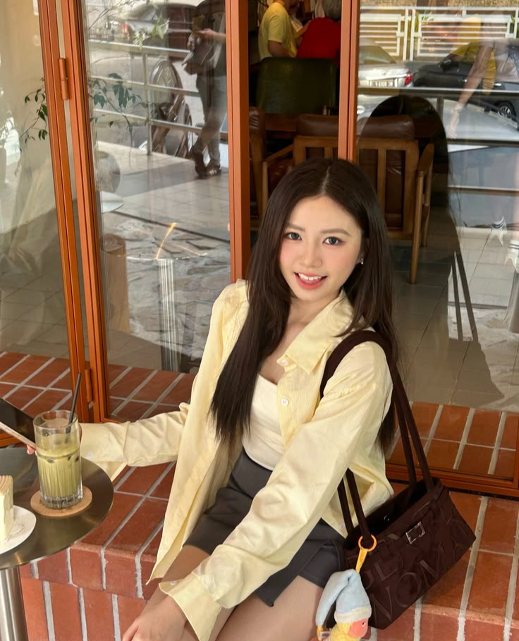 M&agrave;u v&aacute;y &aacute;o "nịnh da" nhất m&ugrave;a h&egrave;: Vừa ngọt ng&agrave;o vừa s&agrave;nh điệu, bảo sao chị em to&agrave;n cầu cứ sắm đi&ecirc;n cuồng- Ảnh 4.