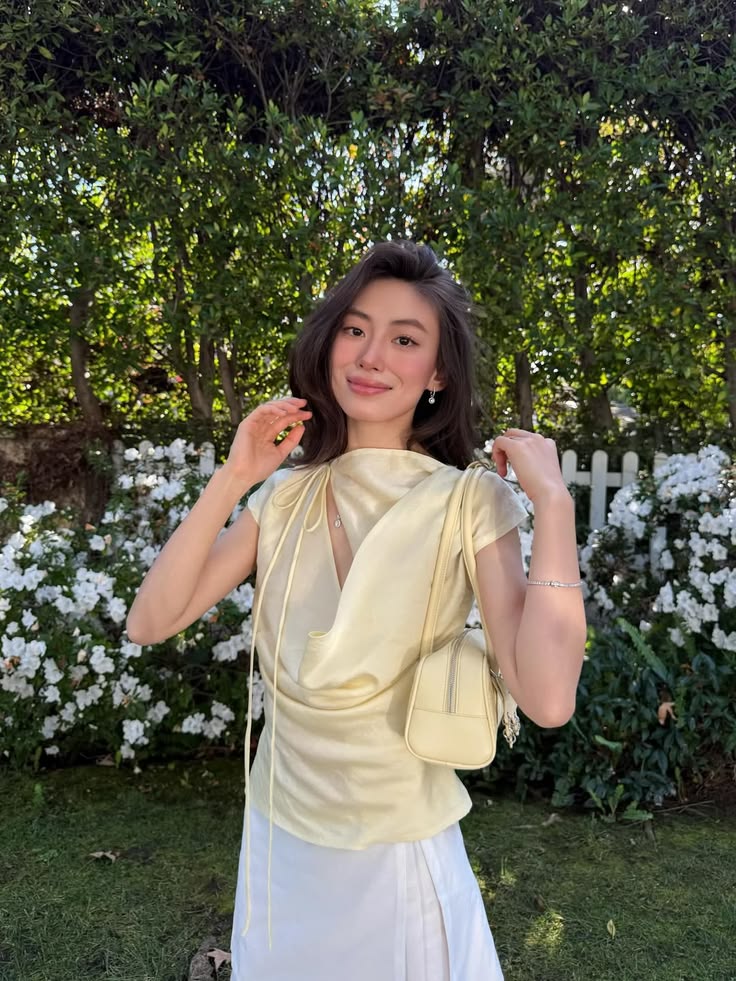 M&agrave;u v&aacute;y &aacute;o "nịnh da" nhất m&ugrave;a h&egrave;: Vừa ngọt ng&agrave;o vừa s&agrave;nh điệu, bảo sao chị em to&agrave;n cầu cứ sắm đi&ecirc;n cuồng- Ảnh 2.