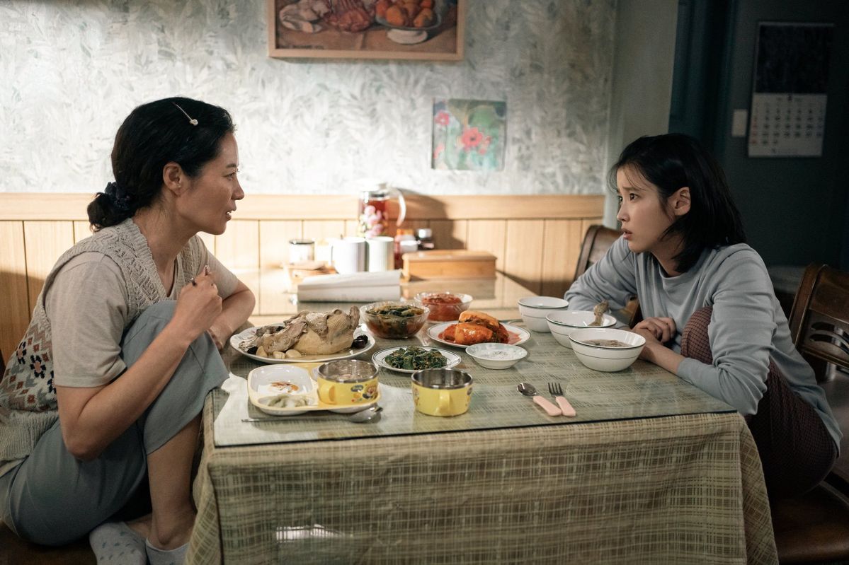 Stress tột độ v&igrave; &ldquo;kẹp giữa&rdquo;: Vừa g&aacute;nh bố mẹ nghỉ hưu kh&ocirc;ng t&iacute;ch lũy, vừa phải lo nu&ocirc;i sống ch&iacute;nh m&igrave;nh- Ảnh 2.