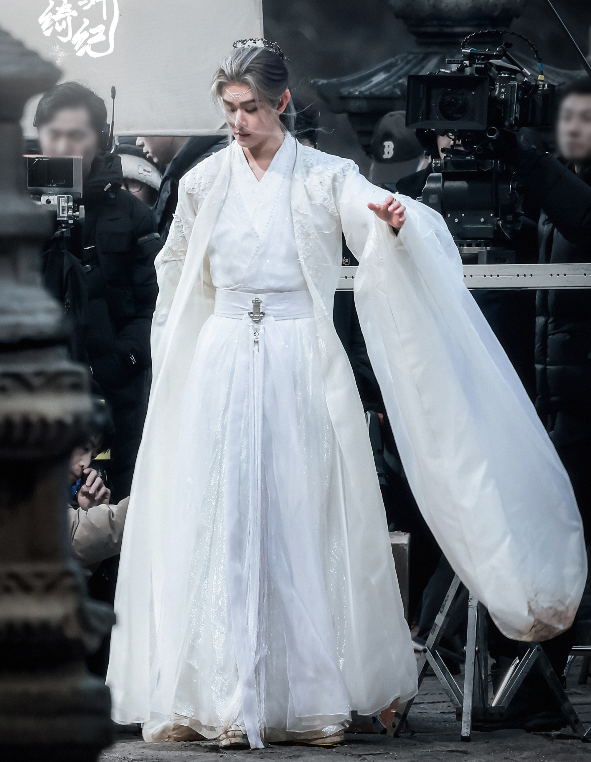 Lộ diện Tiểu Long Nữ bản nam đẹp chả k&eacute;m Lưu Diệc Phi: Thanh l&atilde;nh như sương, phi&ecirc;u dật như ti&ecirc;n, trăm năm kh&oacute; t&igrave;m- Ảnh 8.