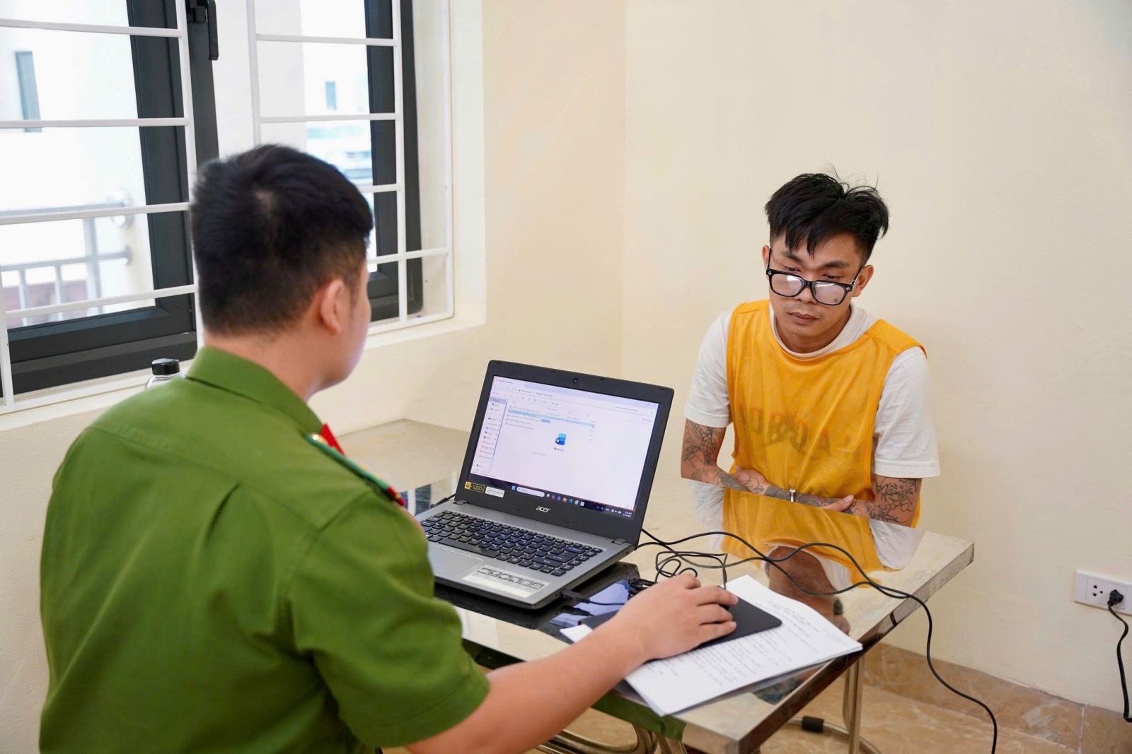 Bắt chủ mưu Dương Văn H&agrave; v&agrave; hơn 50 đối tượng trong một chuy&ecirc;n &aacute;n lớn - Ảnh 5.