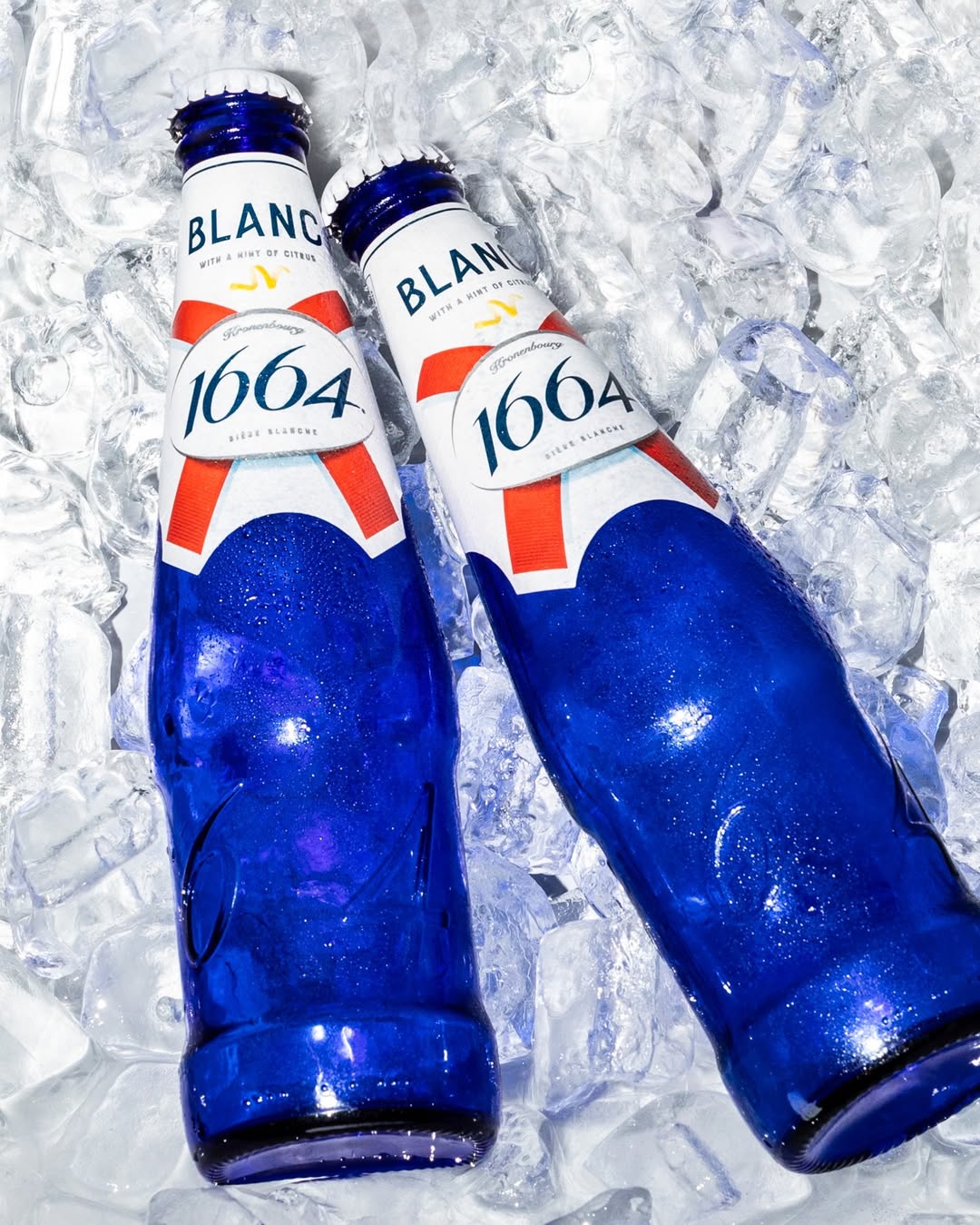 C&uacute; bắt tay lịch l&atilde;m giữa &ldquo;qu&yacute; &ocirc;ng m&agrave;n ảnh&rdquo; Robert Pattinson v&agrave; Thương hiệu bia Ph&aacute;p tinh tế 1664 Blanc - Ảnh 4.