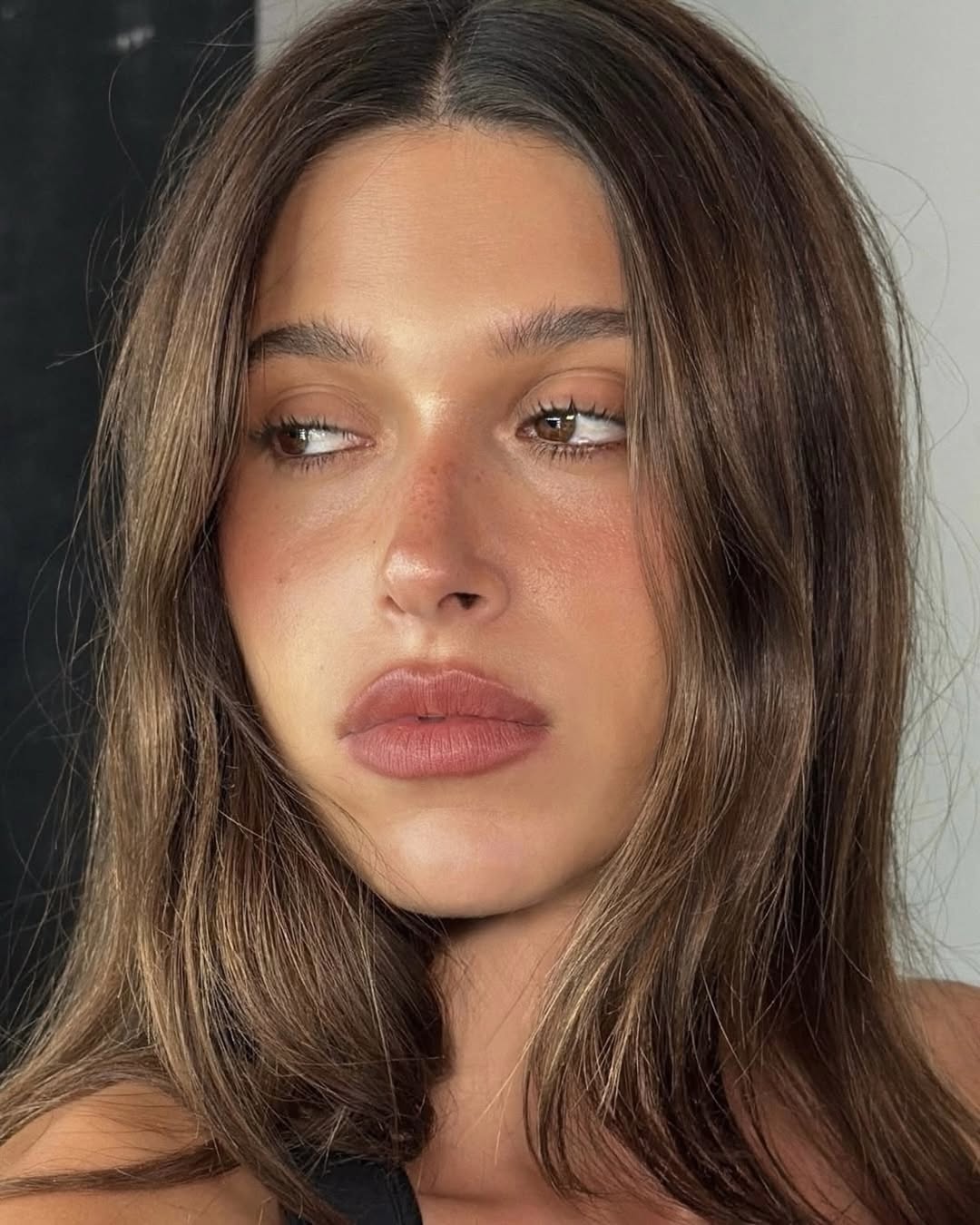 Blurred lips - Trend m&ocirc;i nh&ograve;e đang chiếm s&oacute;ng 2026 - Ảnh 1.