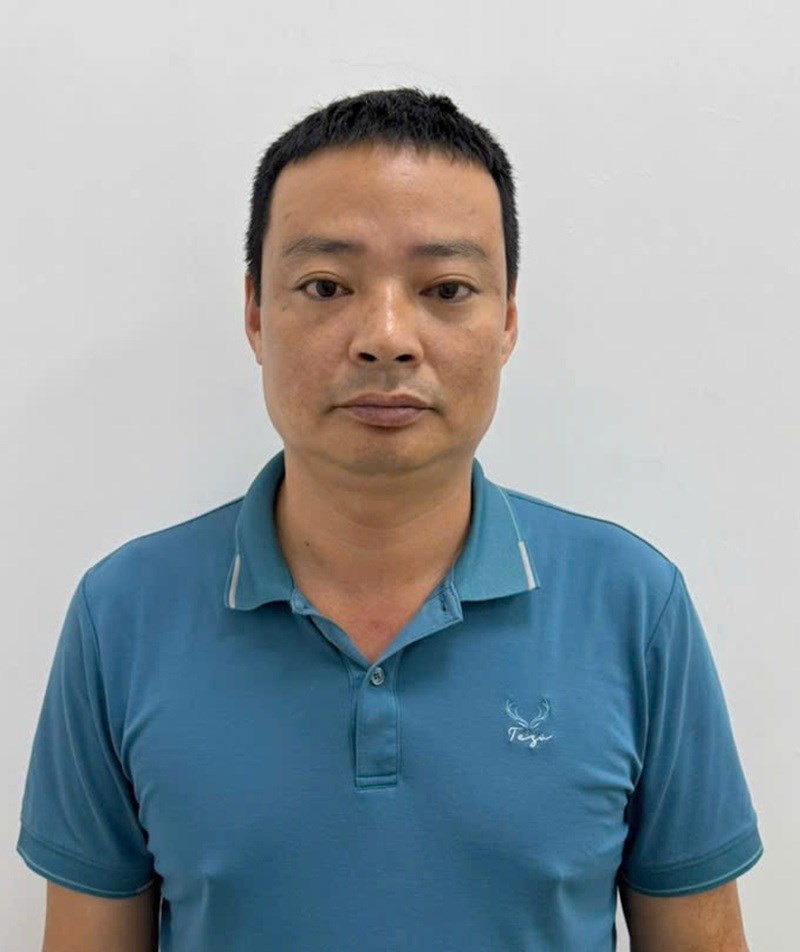 Thi h&agrave;nh lệnh bắt tạm giam Trần Trung Khanh sinh năm 1984 - Ảnh 1.