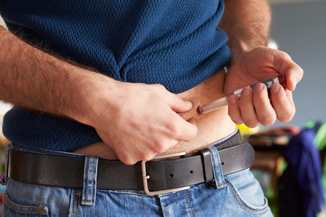 Nam thanh ni&ecirc;n 32 tuổi mắc tiểu đường v&igrave; "1 th&oacute;i quen"! B&aacute;c sĩ cảnh b&aacute;o: Tiểu đường trước tuổi 40 rất nguy hiểm, c&oacute; thể g&acirc;y suy tạng sớm- Ảnh 3.