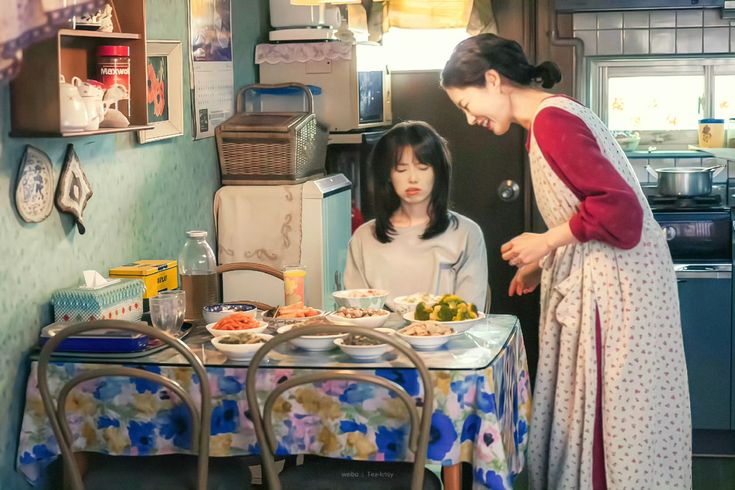 Ba mẹ lớn l&ecirc;n kh&ocirc;ng c&oacute; Google, mỗi lần hỏi con lại nhận về một c&aacute;i thở d&agrave;i: Ki&ecirc;n nhẫn với người lạ bao nhi&ecirc;u, lại dễ c&aacute;u với ba mẹ bấy nhi&ecirc;u- Ảnh 2.