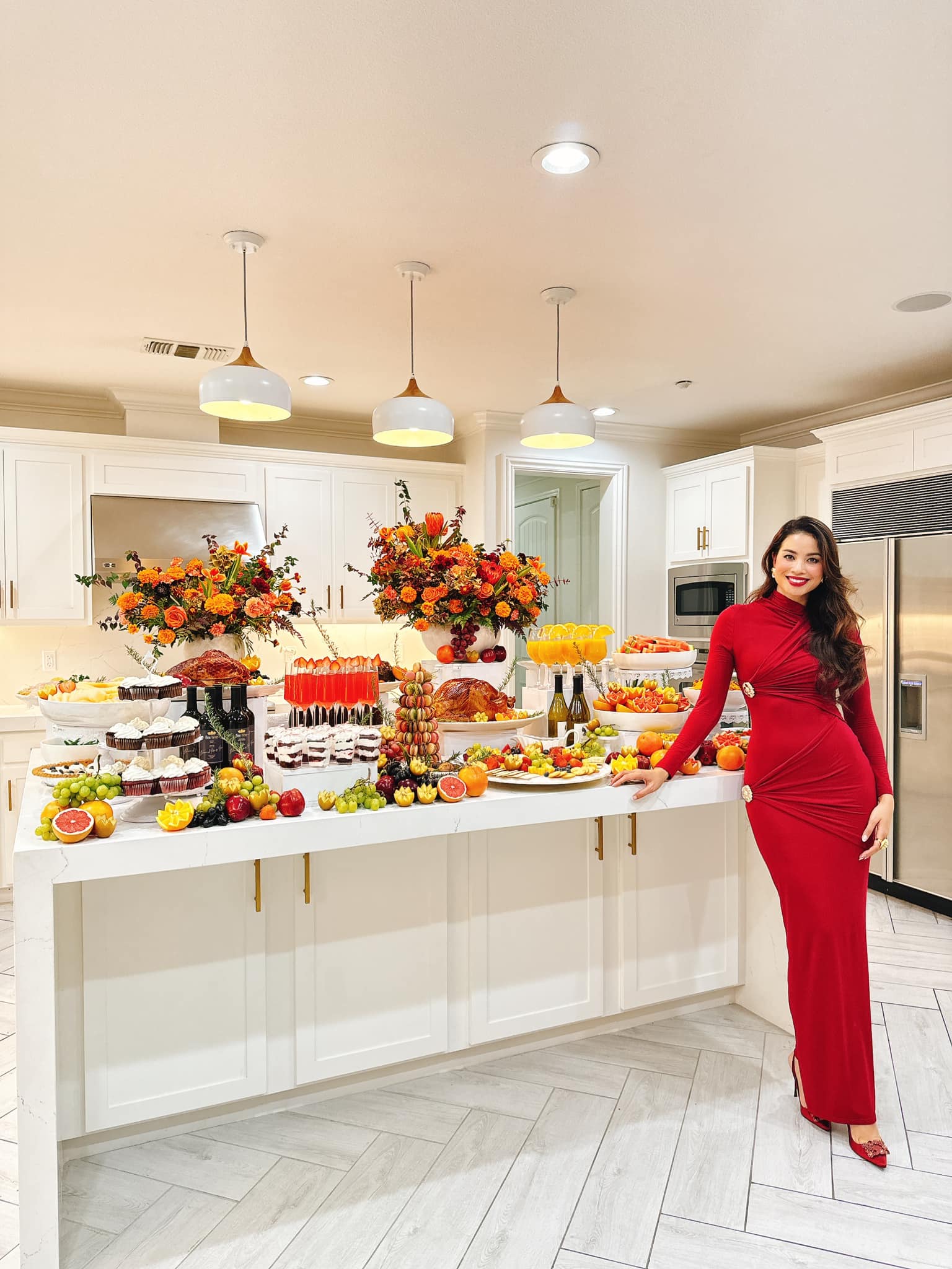 H&eacute; lộ tổ ấm sang trọng của Phạm Hương khi đ&oacute;n bạn th&acirc;n đến thăm- Ảnh 6.