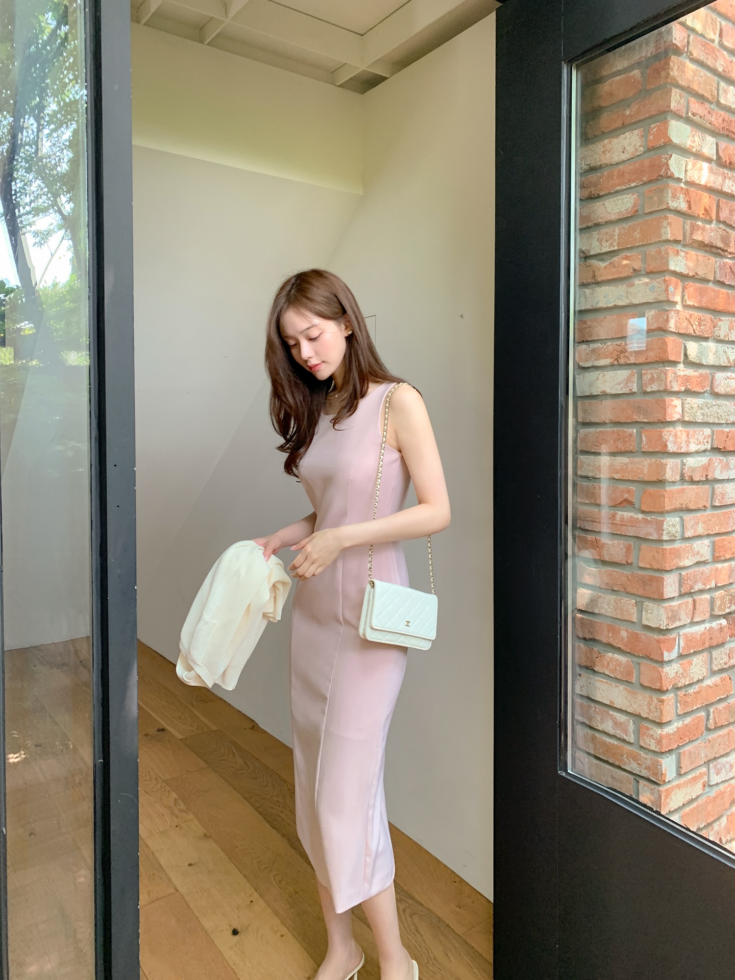 5 mẫu v&aacute;y si&ecirc;u nhẹ m&aacute;t, nhất định phải c&oacute; trong m&ugrave;a h&egrave;- Ảnh 6.