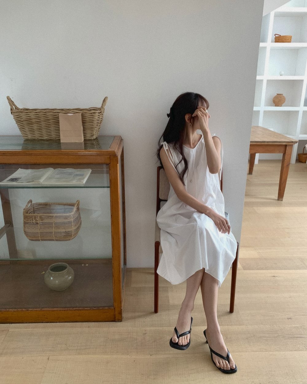 5 mẫu v&aacute;y si&ecirc;u nhẹ m&aacute;t, nhất định phải c&oacute; trong m&ugrave;a h&egrave;- Ảnh 8.